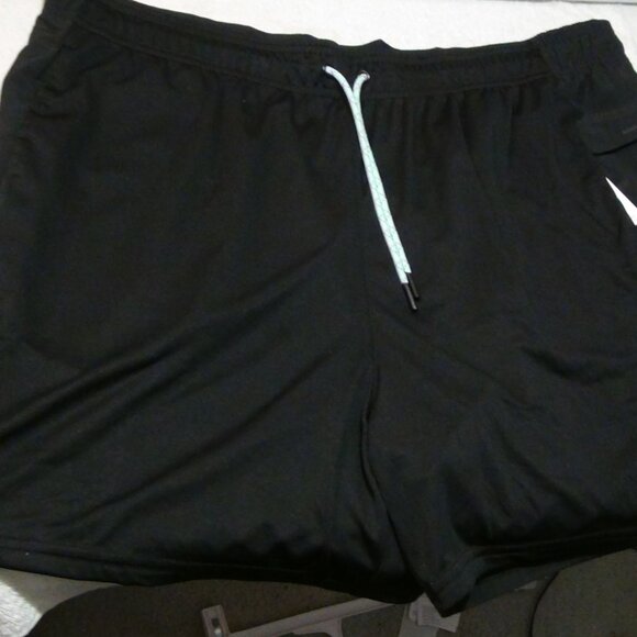 REEBOK Big Men's Classic Polyester 6" Inseam Runners Shorts Black Size 3XL - Picture 14 of 15